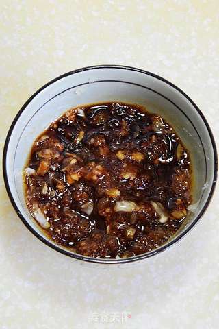 章鱼酱拌茄子的做法步骤：7