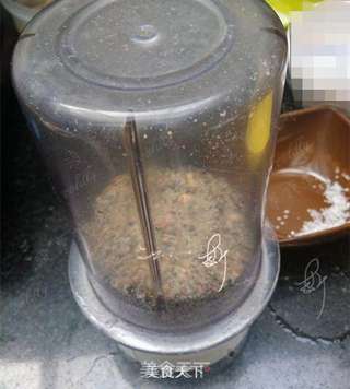 花生芝麻糍粑卷的做法步骤:2