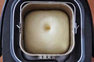 红薯花朵面包的做法步骤:3