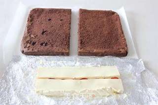 可可奶冻蛋糕卷的做法步骤:22