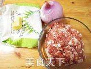 新疆羊肉烤包子的做法步骤:4
