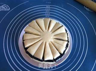 黑芝麻酱面包的做法步骤：10