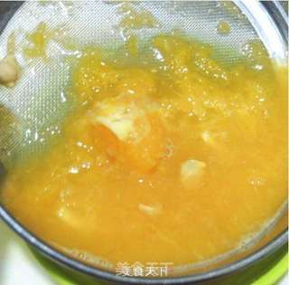 橙香鲜虾沙拉的做法步骤:3