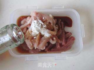 香菜肉丝拌拉皮的做法步骤:4