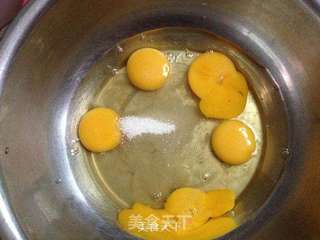 杀菌去疲劳的【蜂蜜杯子蛋糕】的做法步骤:3