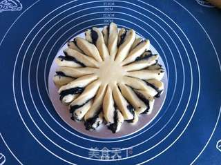 黑芝麻酱面包的做法步骤：11