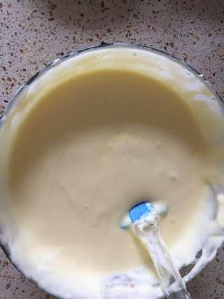 蔓越莓玫瑰花轻乳酪蛋糕的做法步骤:12