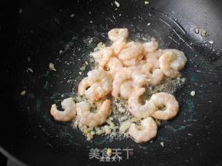 秋葵炒虾仁的做法步骤:7