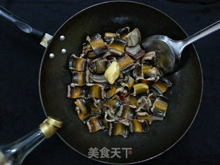 立夏鳝鱼赛人参--详解入口滑嫩清香的蒜焖鳝鱼的做法步骤:13