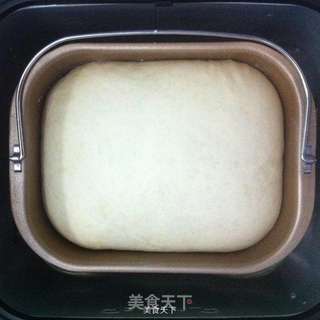 马苏里拉培根面包的做法步骤:3