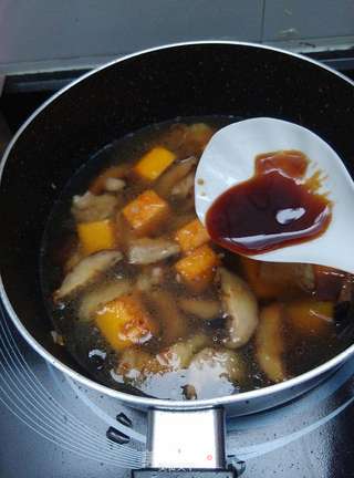 电饭煲南瓜焖饭的做法步骤:5