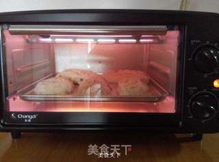 意式腊肠洋葱包的做法步骤:7