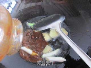 解馋大餐---酱大骨的做法步骤:3