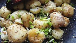 孜然小土豆的做法步骤:15