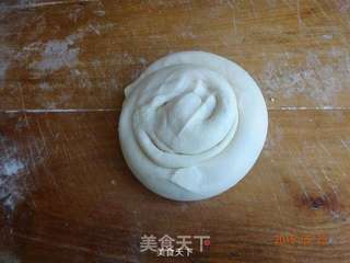 美味牛肉馅饼的做法步骤:7