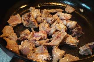干果青笋兔肉的做法步骤:4