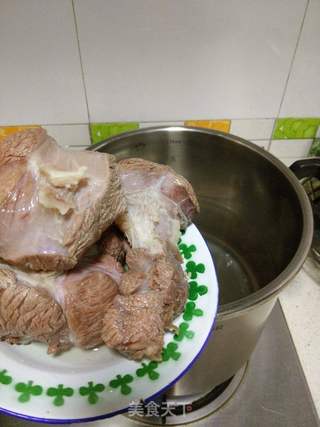 香卤牛腱子的做法步骤:4