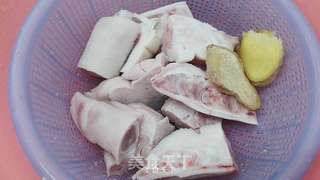 香辣猪蹄的做法步骤:2