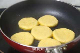 香甜下午茶点——南瓜饼的做法步骤：5