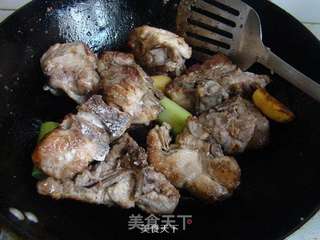 东北酱大骨的做法步骤:8