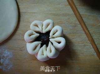 菊花豆沙包的做法步骤:7