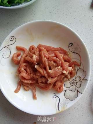 蒜台炒瘦肉的做法步骤:5