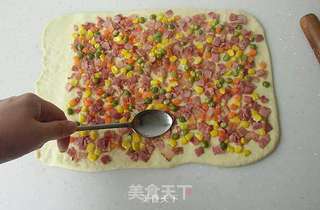 杂蔬培根奶酪卷的做法步骤:6