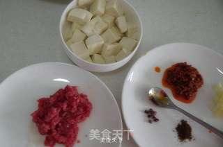 麻婆豆腐-家庭版的做法步骤:2
