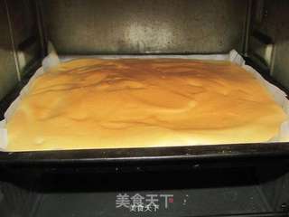 樱桃奶油蛋糕卷的做法步骤:10