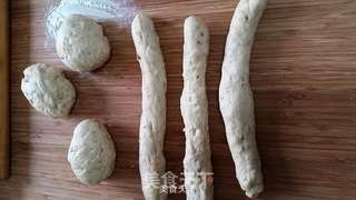 核桃花生吐司的做法步骤：4