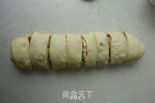 杂蔬培根奶酪卷的做法步骤:8