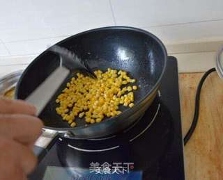 玉米鸡丁的做法步骤:5
