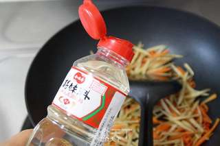 金平牛蒡的做法步骤:8