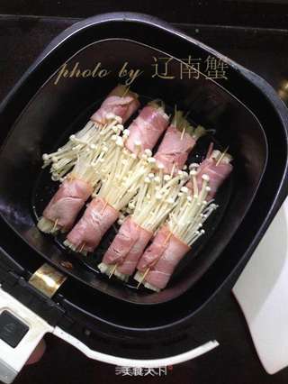 培根金针卷的做法步骤:5