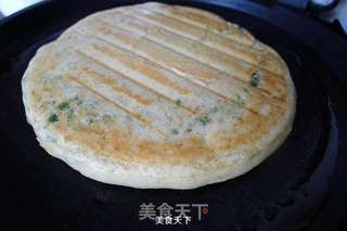 陕西葱油锅盔馍的做法步骤:10