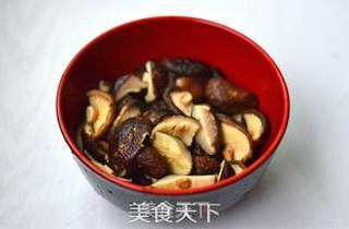 彩椒香菇鸡的做法步骤:6
