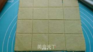 【柠檬奶油霜夹心苏打饼干】唤醒你的味觉的做法步骤:4