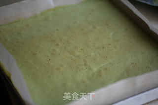 和宇治抹茶的夏日约会——抹茶草莓卷的做法步骤:16