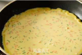 “鲜”过六一儿童节【葱花鸡蛋饼】的做法步骤:5