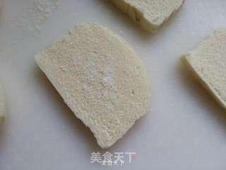 10分钟快手早餐【香煎馒头片】的做法步骤:3
