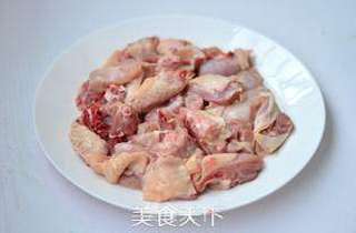 彩椒香菇鸡的做法步骤:2