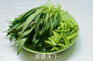 蒜蓉空心菜的做法步骤:2