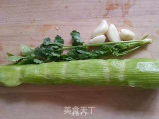 凉拌莴苣的做法步骤：1