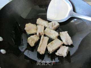 三七胡萝卜烧排骨的做法步骤:5