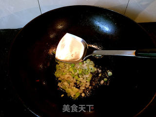 肉沫豌豆仁的做法步骤:4