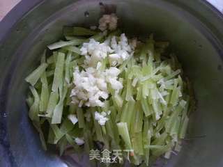 凉拌莴苣的做法步骤：3