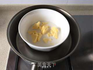 【巧克力海绵蛋糕】的做法步骤:5