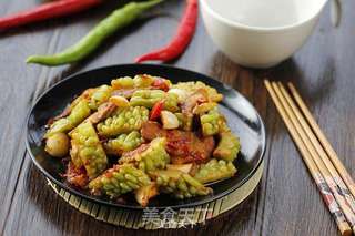 苦瓜回锅肉的做法步骤:11