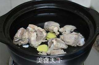 虫草干贝玉米汤的做法步骤:5