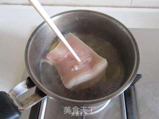苦瓜回锅肉的做法步骤:3